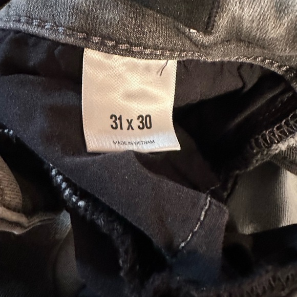 Express Jeans - Picture 3 of 9